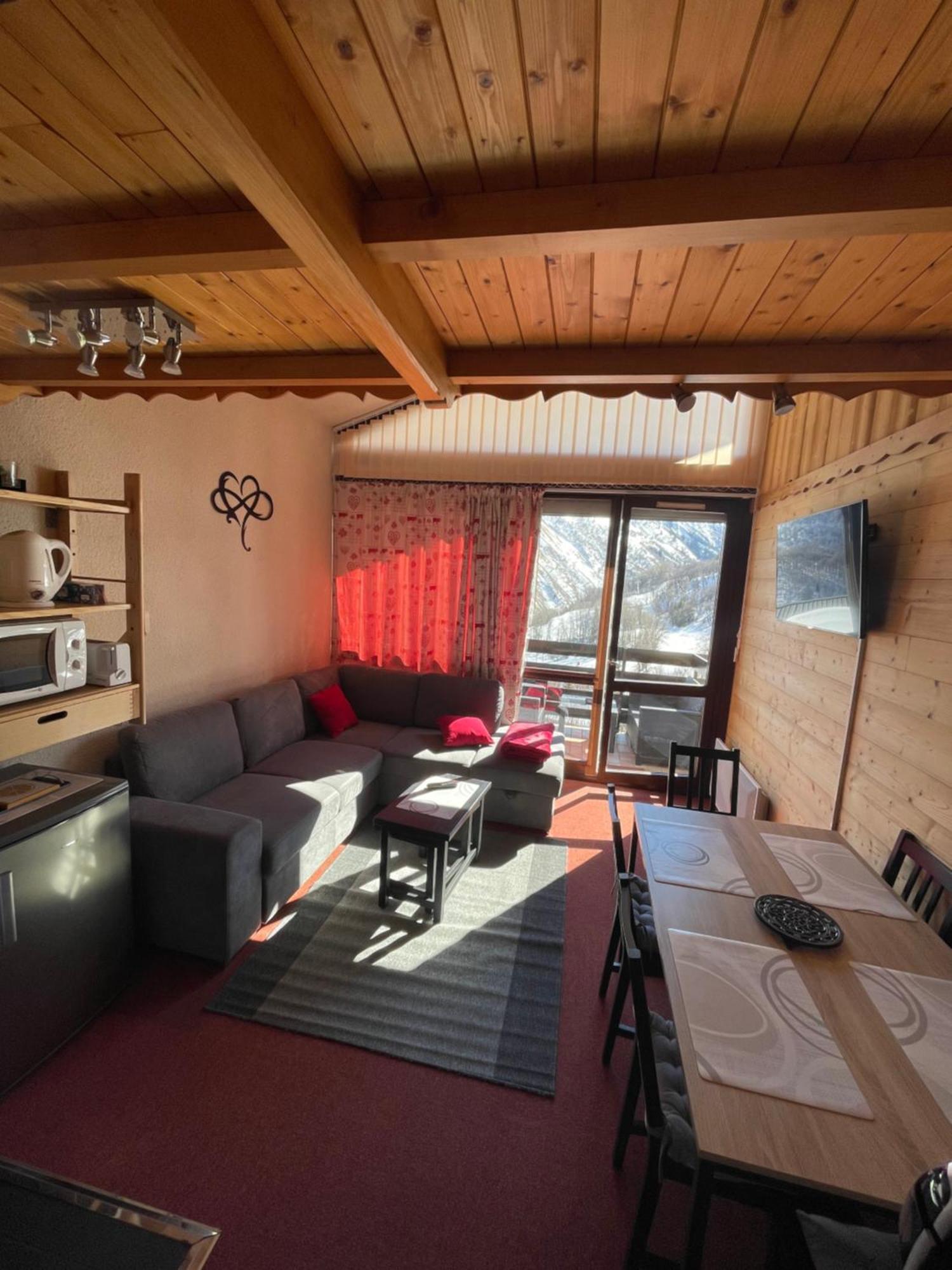 Appartement Plein Sud Cosy 6 Personnes Tres Bien Equipe ,Vue Splendide, Terrasse, Spacieux,Bien Situe, Randonnees,Ski Saint-Sorlin-dʼArves 외부 사진
